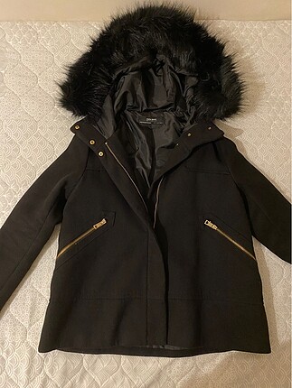 Zara mont
