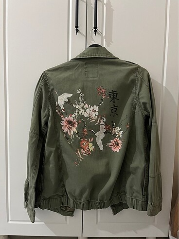 Bershka Ceket