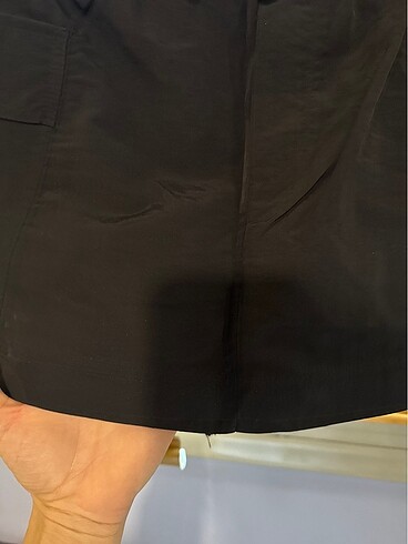 xs Beden siyah Renk Zara marka paraşüt kumaş şort etek