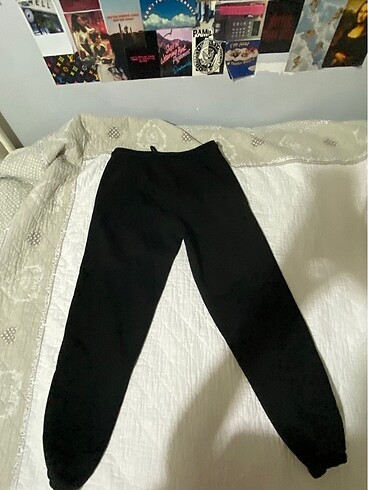Urban Outfitters shiny force taşlı eşofman