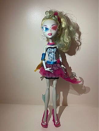 Monster High Bebeği