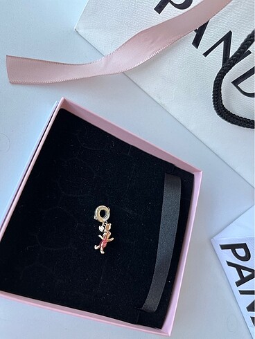 Disney Piglet Sallantılı Charm