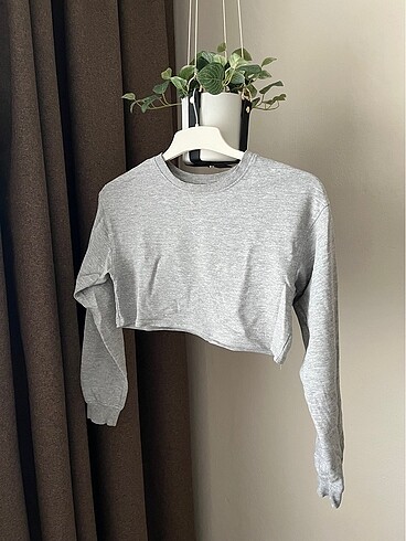 Bershka Gri Crop Sweatshirt