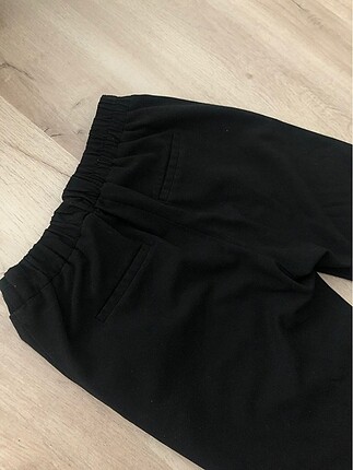 s Beden siyah Renk Bershka yüksek bel siyah sigaret pantolon 34 small beden