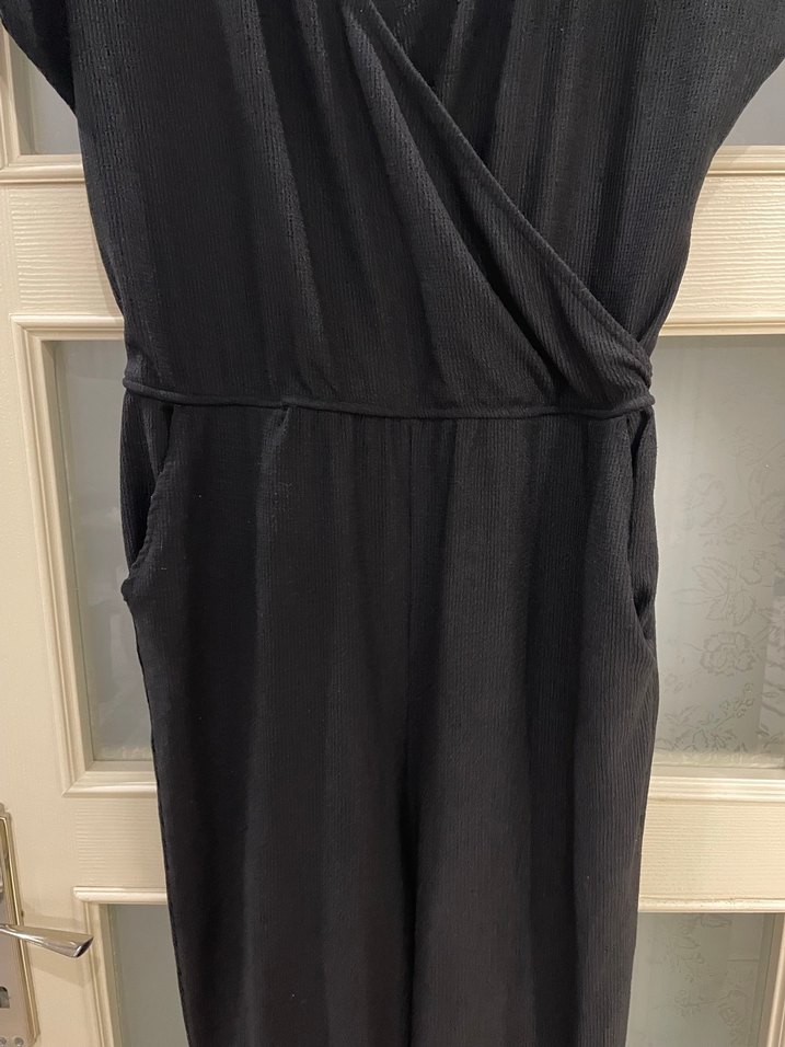 Siyah V Yaka Uzun Kadın Tulum - Görsel 4