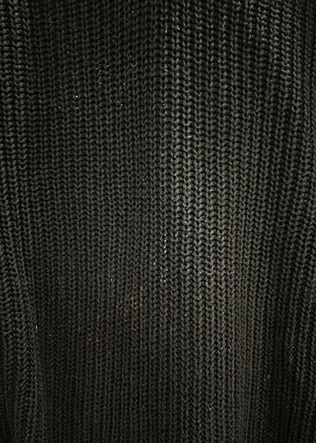 Siyah V Yaka Örgü Kadın Kazak - Görsel 4