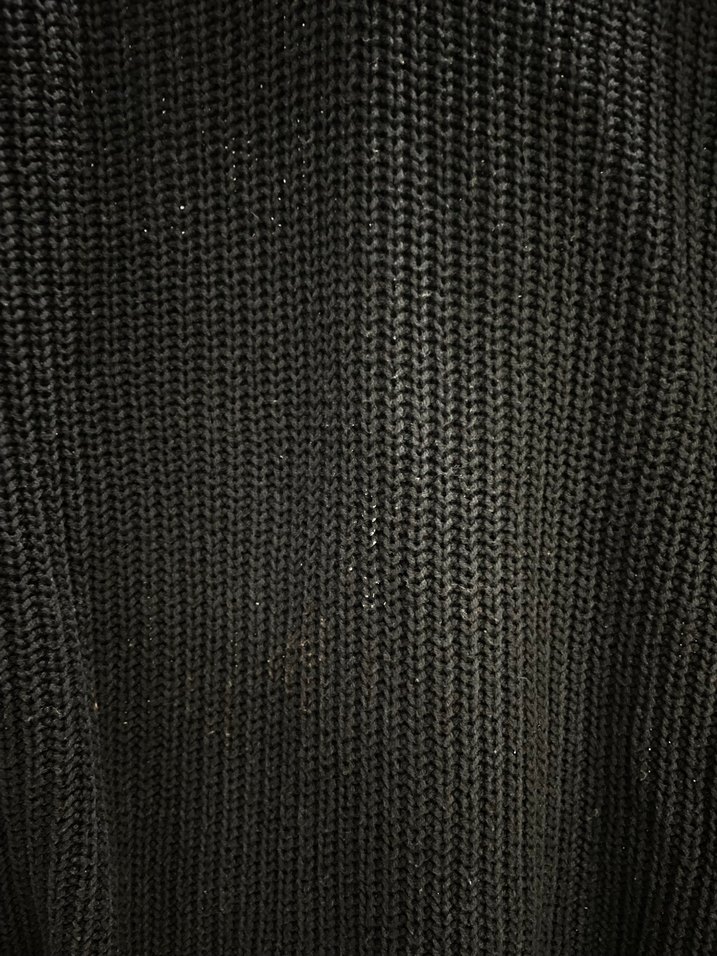 Siyah V Yaka Örgü Kadın Kazak - Görsel 4