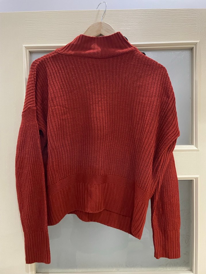 Kırmızı Boğazlı Örgü Kadın Kazak - Görsel 4