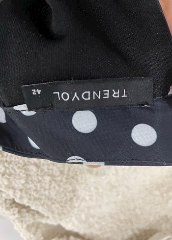 Puantiye Desenli Uzun Lacivert Elbise - Görsel 8