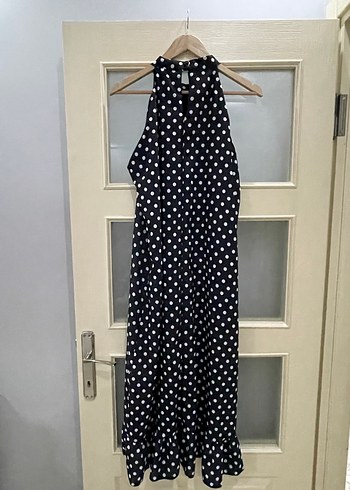 Puantiye Desenli Uzun Lacivert Elbise - Görsel 6