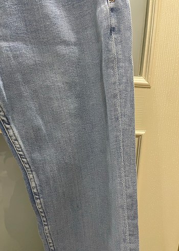 Zara Kadın Mavi Denim Rahat Kesim Kot Pantolon - Görsel 2