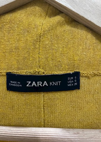 Sarı Dökümlü Kadın Hırka - Görsel 2