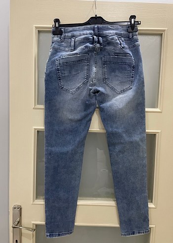 Desenli Bol Kesim Kadın Kot Pantolon - Görsel 5