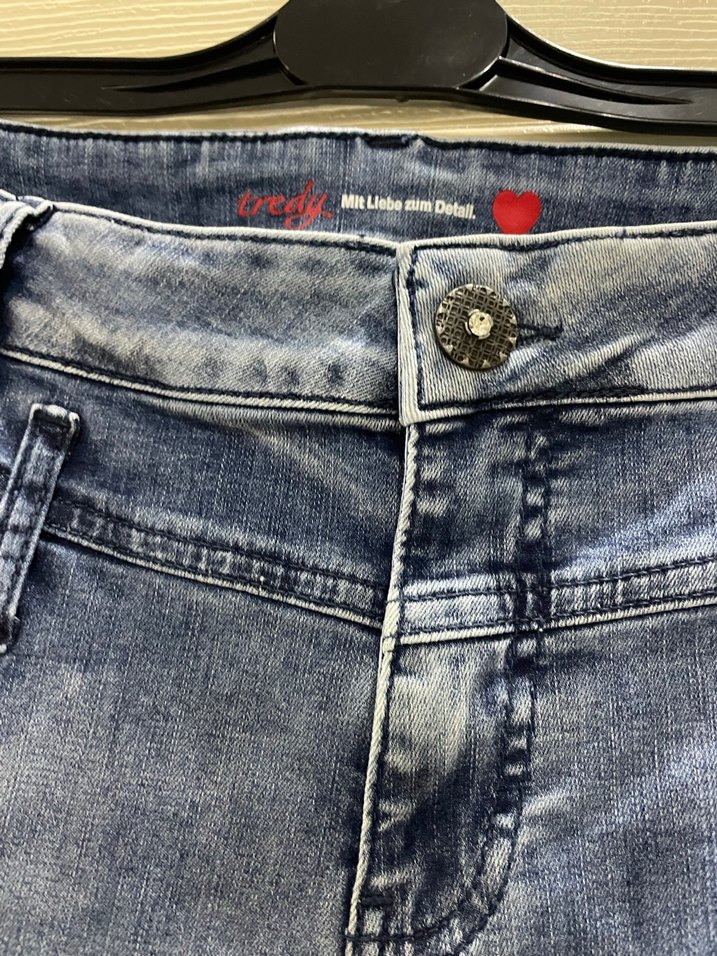 Desenli Bol Kesim Kadın Kot Pantolon - Görsel 4