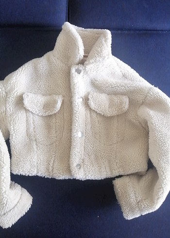 Pull and Bear Kürklü Cep Detaylı krem Midi Mont