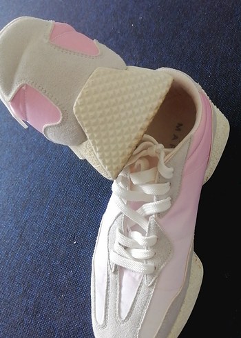 Pastel Pembe Dolgu Topuklu Kadın Spor Ayakkabı - Görsel 3