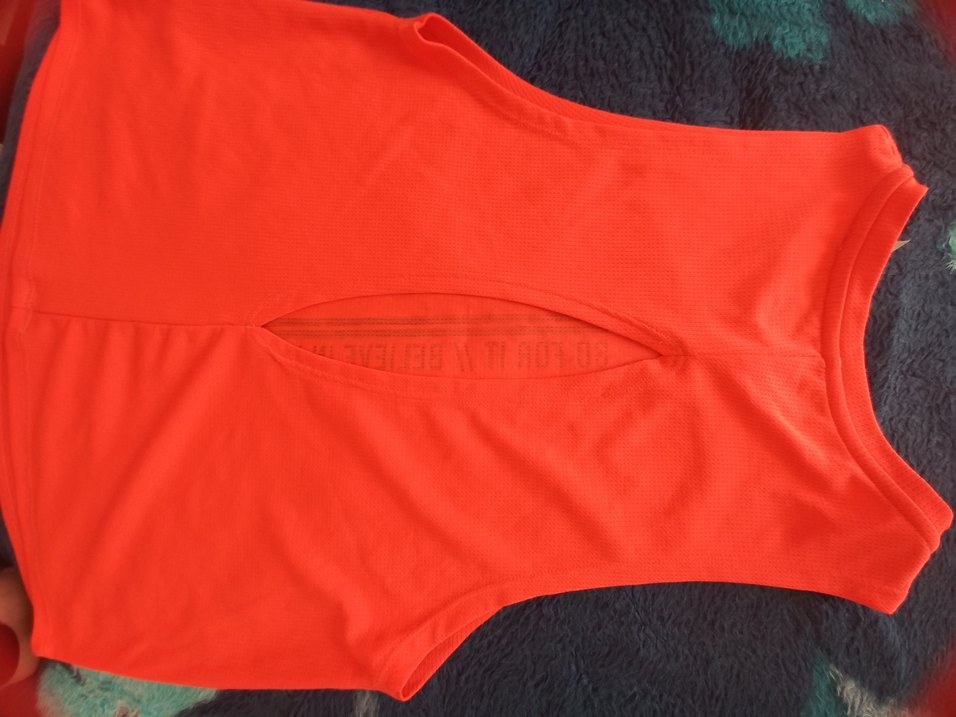 turuncu spor atlet - Görsel 3