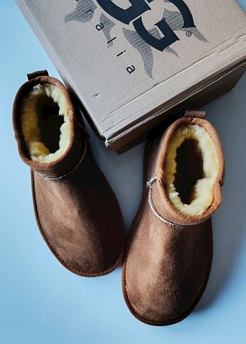 UGG ultramini