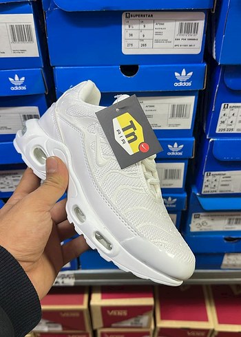 Nike tn