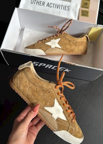 Golden Goose