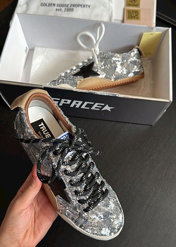 Golden Goose Deluxe Golden Goose