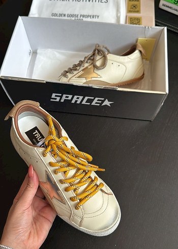 Golden Goose Deluxe Golden Goose