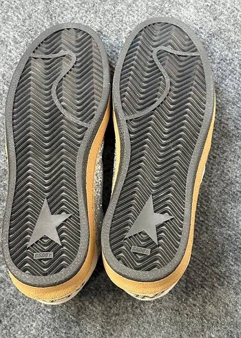 37 Beden çeşitli Renk GOLDEN GOOSE DELUXE SİLVER ULTRA