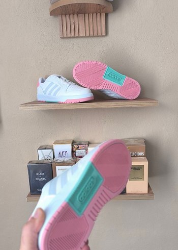 40 Beden çeşitli Renk ADİDAS ENTRAP COZY