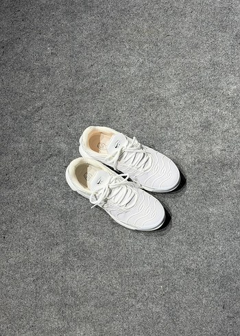 NİKE AİR MAX PLUS TN BEYAZ - Görsel 3