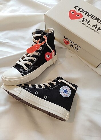 37 Beden Converse play comme des garcons 