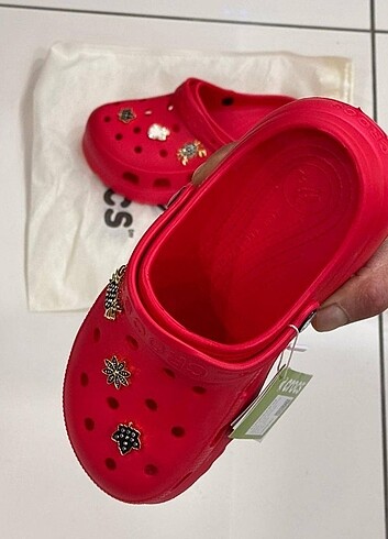 Crocs CROCS