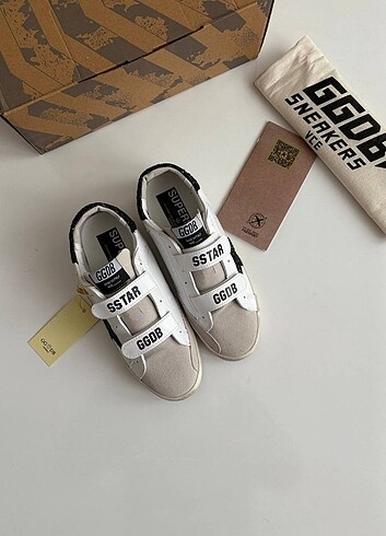 38 Beden çeşitli Renk GOLDEN GOOSE DELUXE CIRT CIRTLI