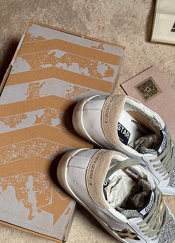 38 Beden GOLDEN GOOSE DELUXE LEOPAR