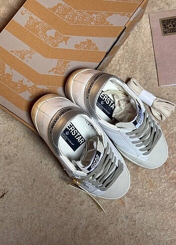 37 Beden GOLDEN GOOSE DELUXE GÜMÜŞ
