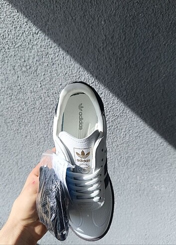 40 Beden Samba OG White Black Platform