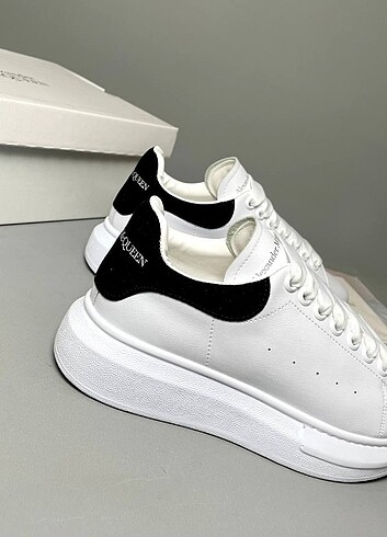 Alexander McQueen ALEXANDER MCQUEEN