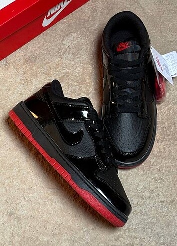 Nike dunk low siyah rugan 