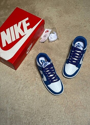 Nike NİKE DUNK LOW KENTUCKY