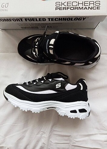 36 Beden Skechers D'lites 1 spor ayakkabı