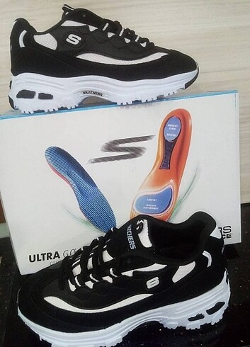 SKECHERS