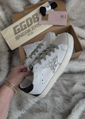 Golden Goose Deluxe Siyah Gumus