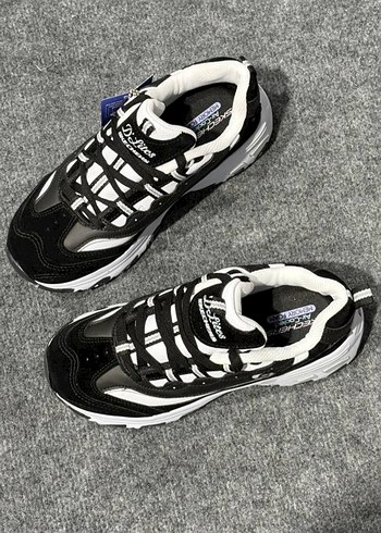 36 Beden SKECHERS DLİTES SİYAH BEYAZ