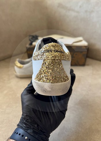 36 Beden çeşitli Renk Golden Goose Deluxe Sneaker
