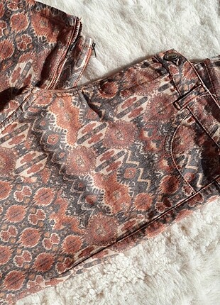 Pull and Bear Etnik desenli pantolon