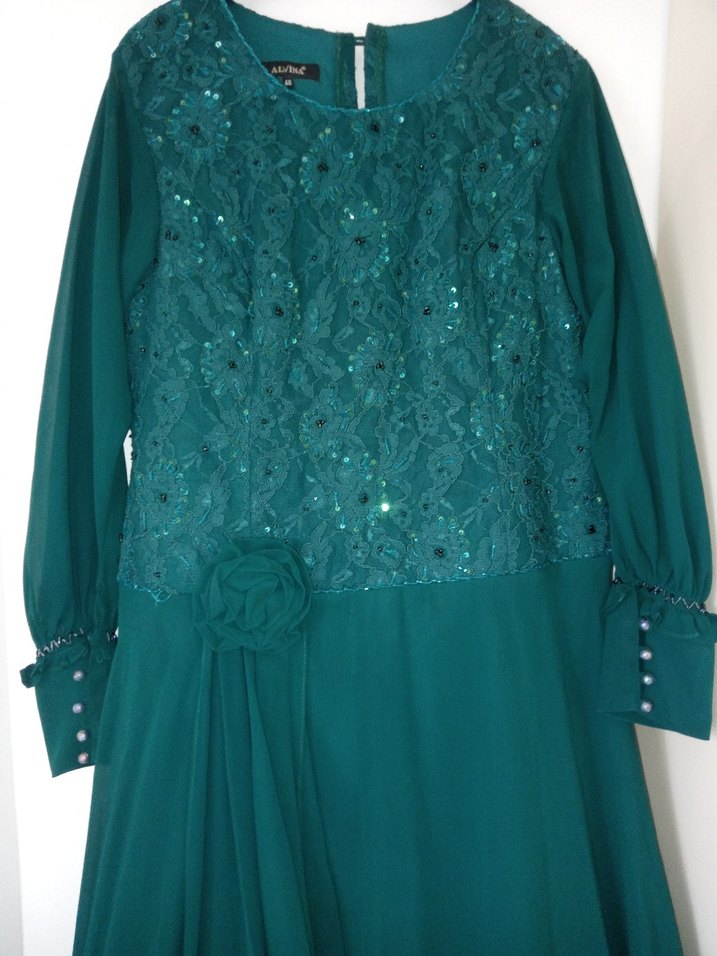 Zümrüt yeşili Uzun Kollu Nakışlı Abiye Elbise - Görsel 5