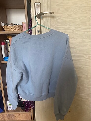 Addax crop sweat