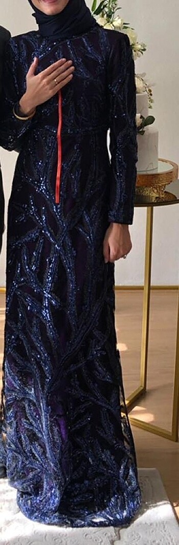 s Beden Raşit Bağzıbağlı Abiye Tesettür Elbise
