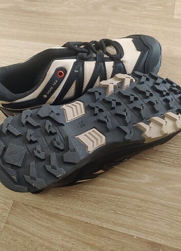 Adidas Erkek spor ayakkabı 