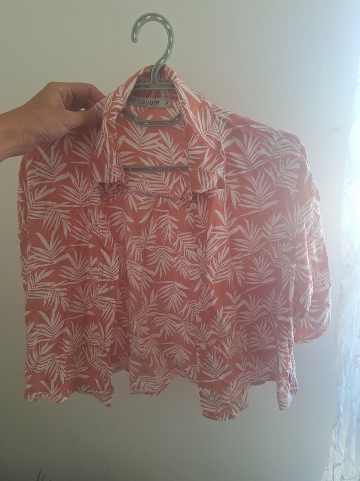 Düğmeli Kısa Kollu Gömlek - Görsel 2