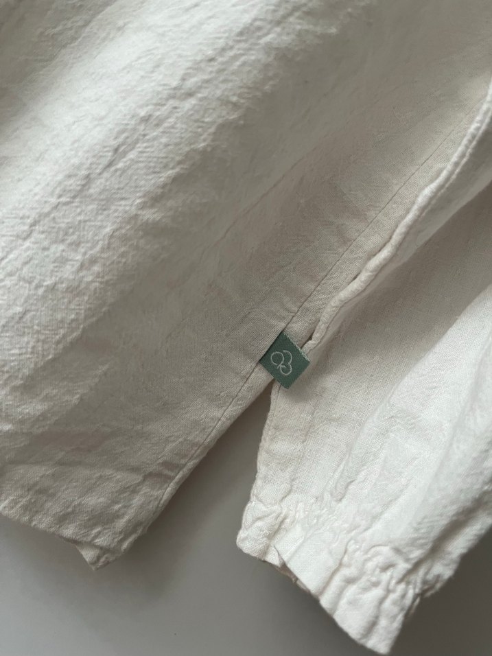 Kız Çocuk Beyaz Keten Gömlek - Görsel 2